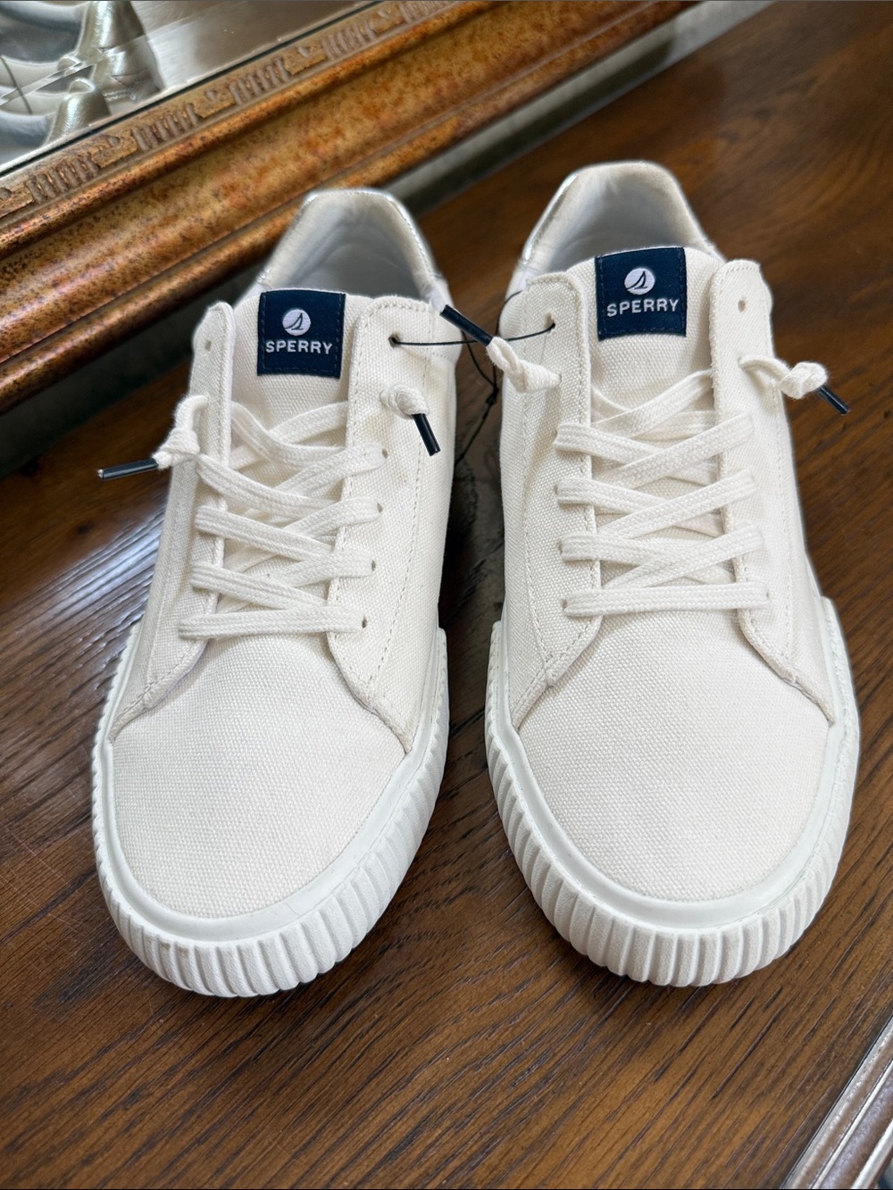 New Sperry Women’s Off-White Canvas Low-Top Sneakers. Sz 7.5. - Picture 2 of 13